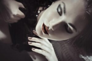 黒ずみの臭いに悩むあなたに医薬部外品の効果は？